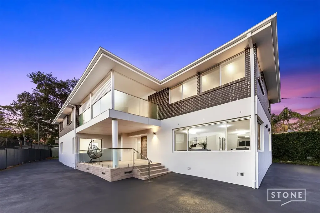Epping 6 Bedroom Versatile Dual-Living Family Home in Prime Epping Location