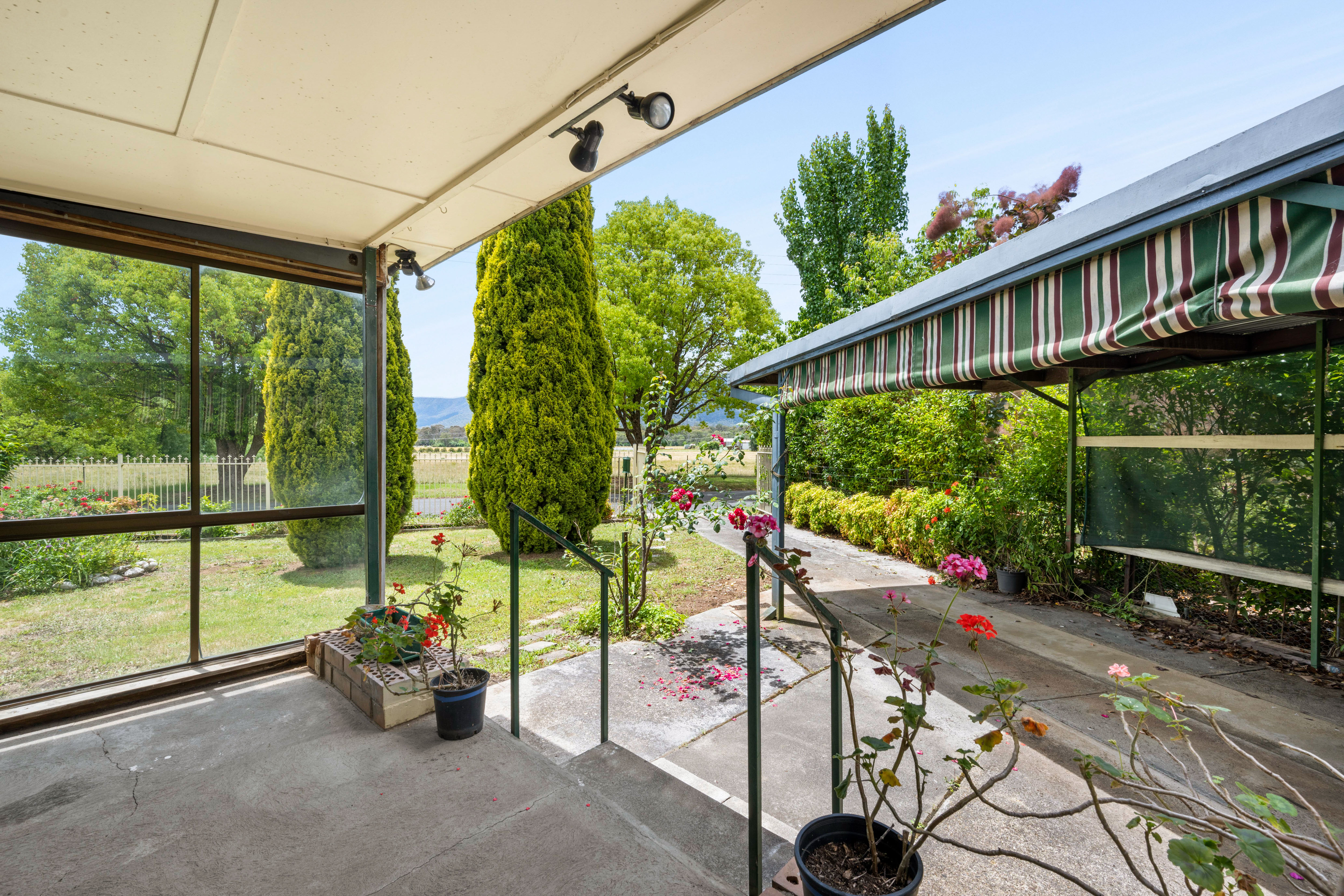 22 VALLEY AV, MOUNT BEAUTY VIC 3699, 0房, 0浴, House