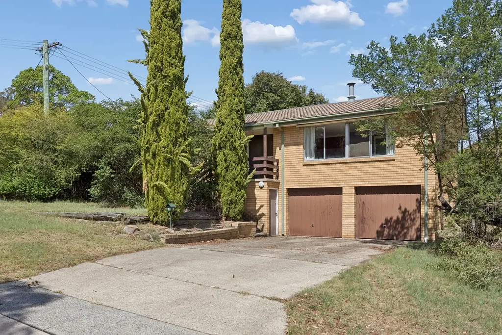 4 Brownsmith Crescent, Kambah, ACT 2902