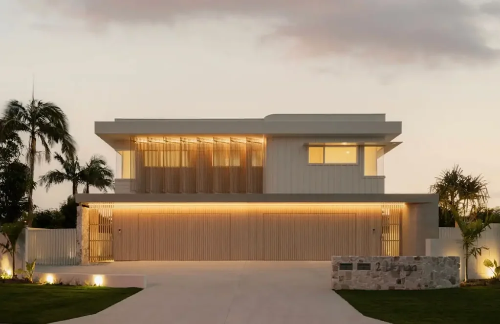 Warana 4બેડરૂમ DUPLEX? THIS LIVES LIKE A HOUSE!
