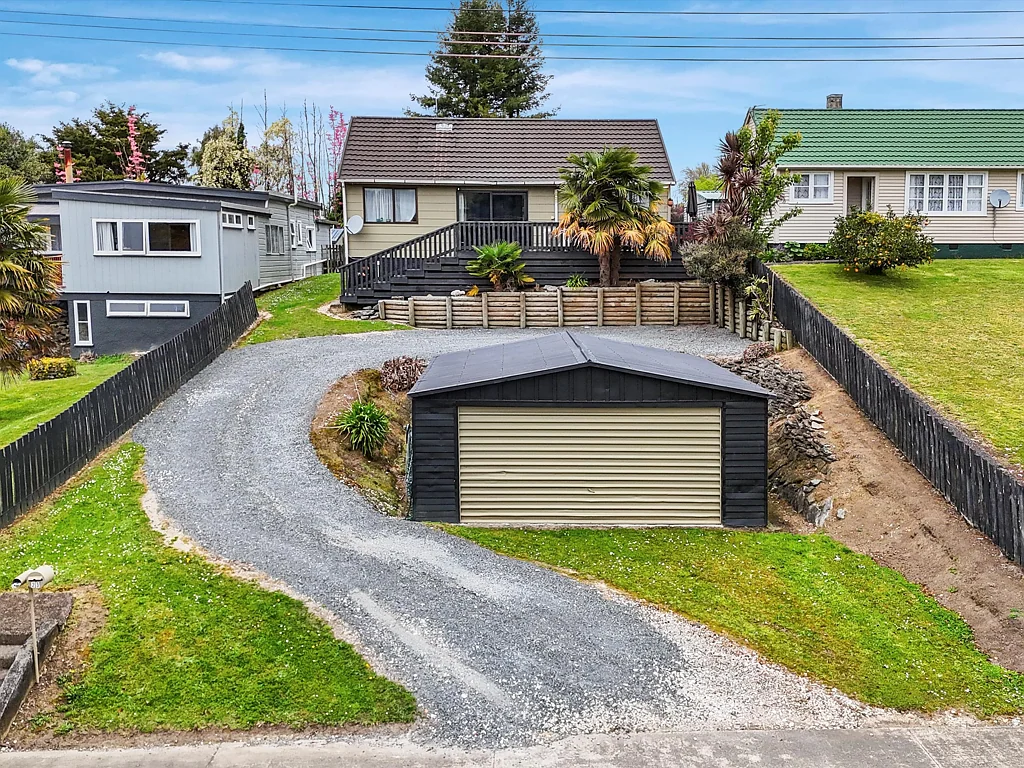 Te Kuiti 3 Bedroom Renovated three bedroom home!