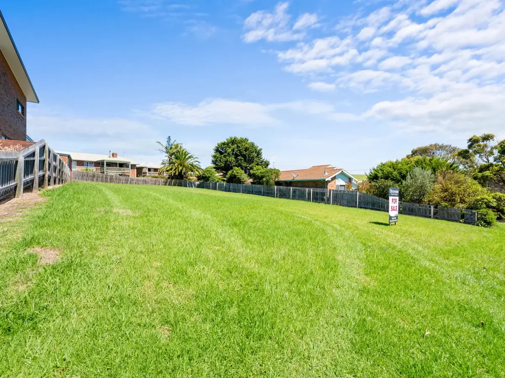 Lake Tyers Beach Build Your Dream Home Overlooking Serene Waters - Full Planning Approval