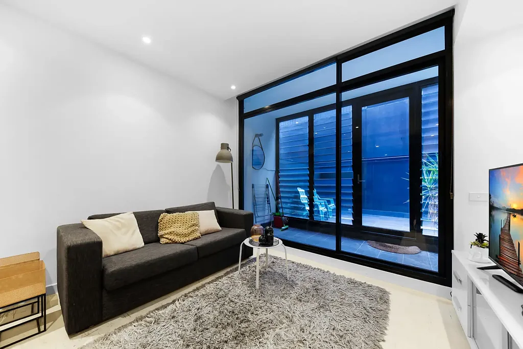 Fully Furnished