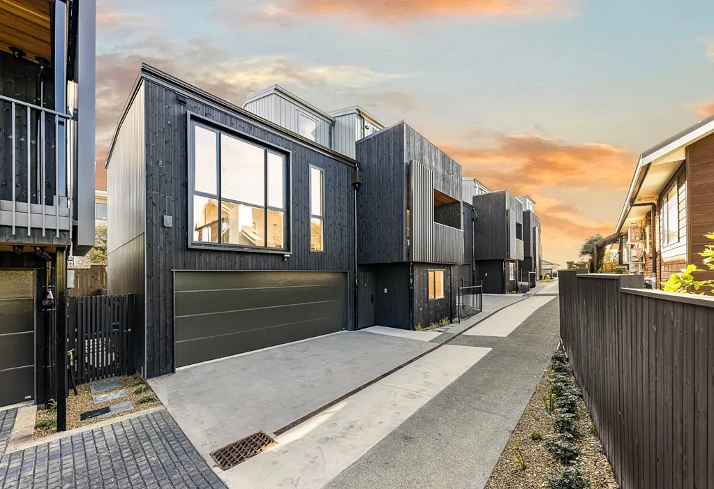 12B Kowhai Road, Campbells Bay, North Shore City, Auckland