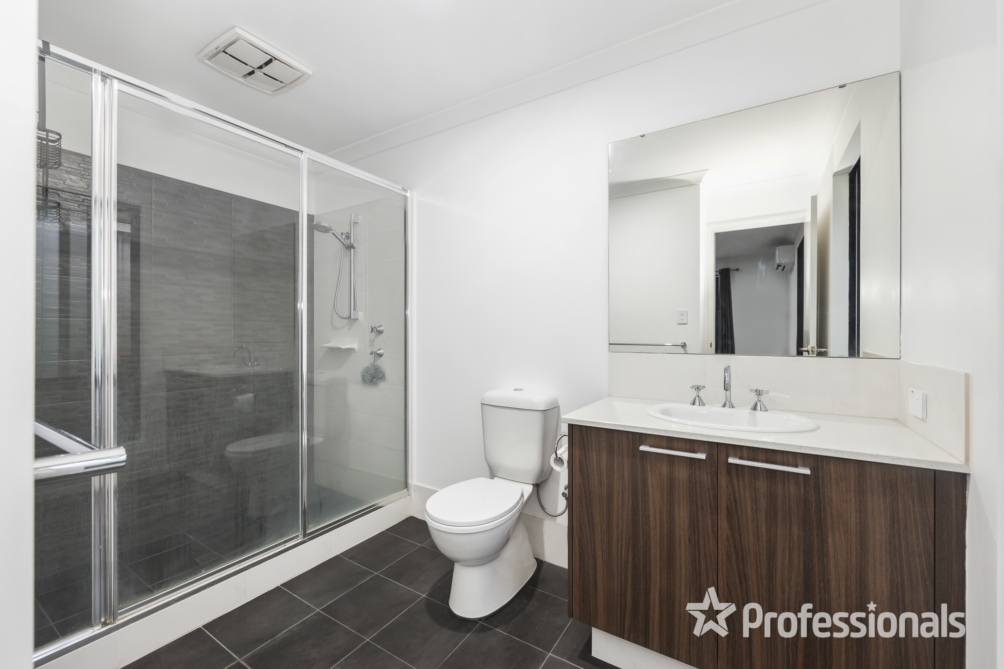 2 BROADGATE BVD, YANCHEP WA 6035, 0 Kuwarto, 0 Banyo, House