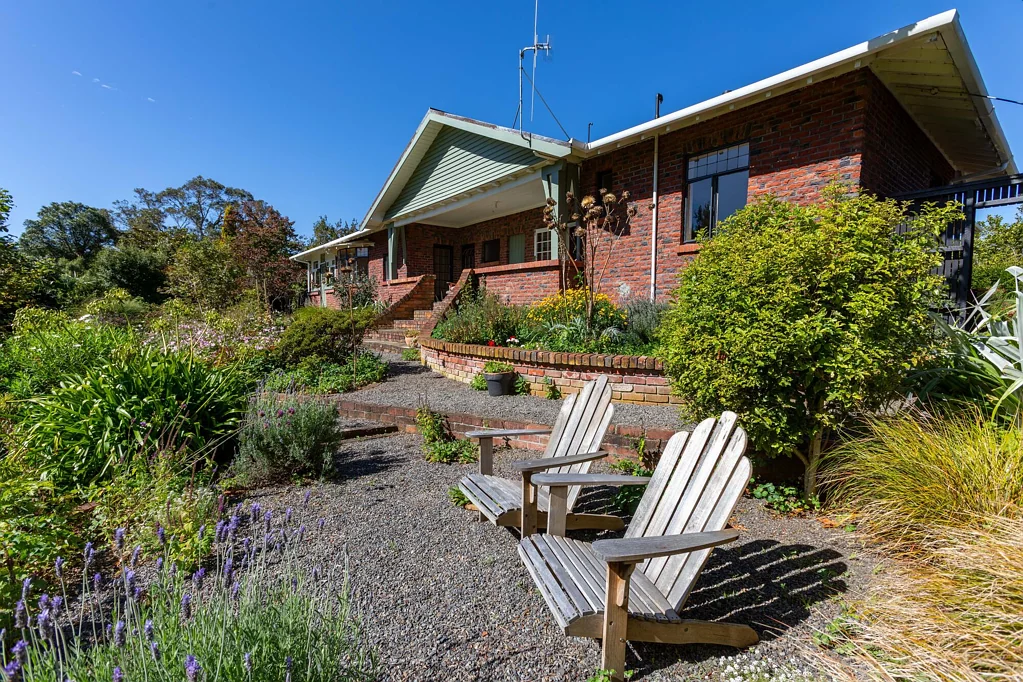 Dannevirke 6침실 A big, versatile character home