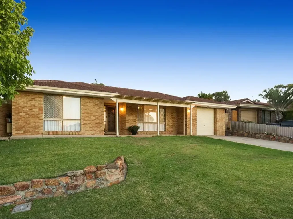 26 Brookland Crescent, Marangaroo, WA 6064