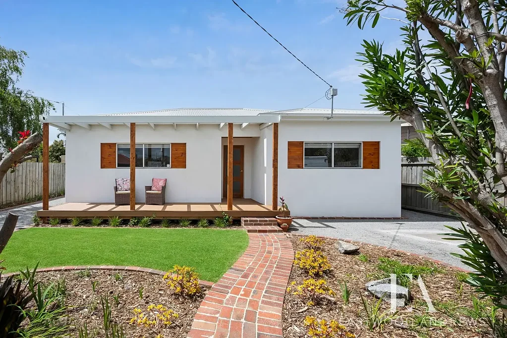 11 Poplar Street, Newcomb, VIC 3219