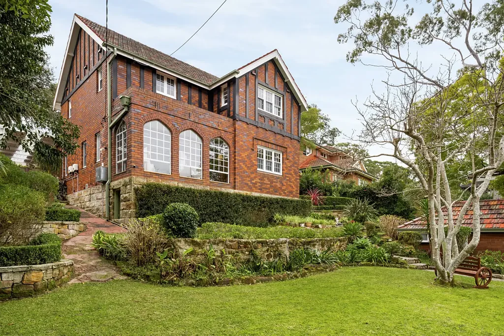 15 Westbourne Road, Lindfield, NSW 2070