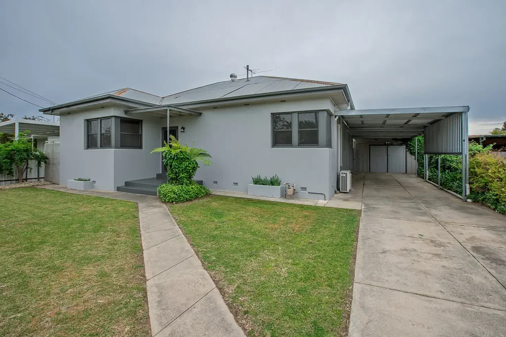 530 Marshall Street, Lavington, NSW 2641