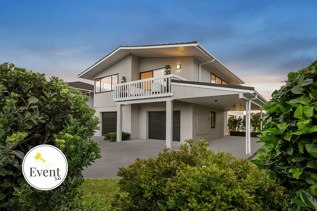 13 Knightsbridge Drive, Forrest Hill, North Shore City, Auckland