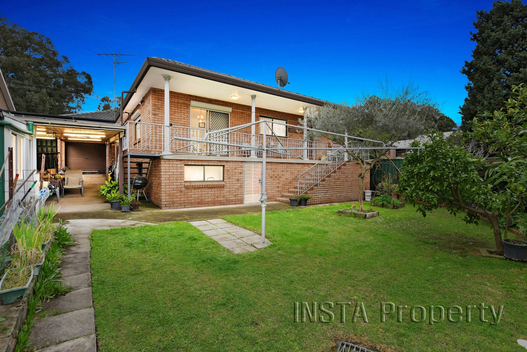 16 DUTTON ST, BANKSTOWN NSW 2200, 0 rūma, 0 rūma horoi, House