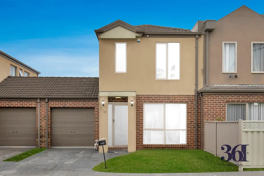 Hoppers Crossing 2 Bedroom Modern 2-Bedroom Townhouse in Prime Hoppers Crossing Location!!!