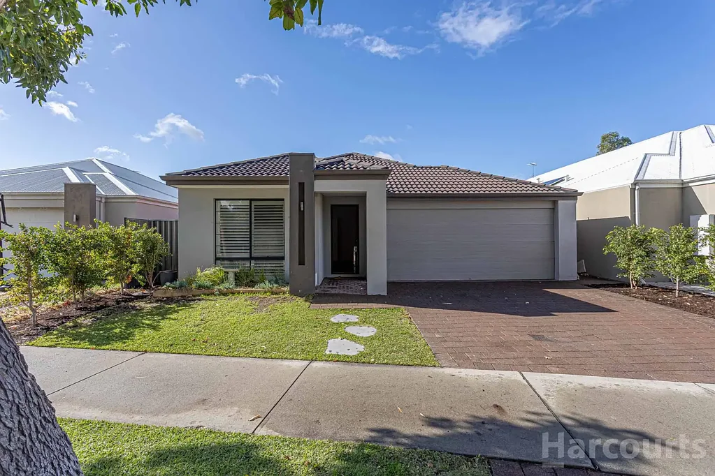 46 Huntington Parkway, Landsdale, WA 6065