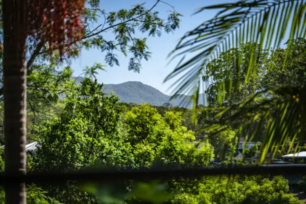 Bellingen 4chambre Charming Dual-Living Home with Mountain Views and Income Potential