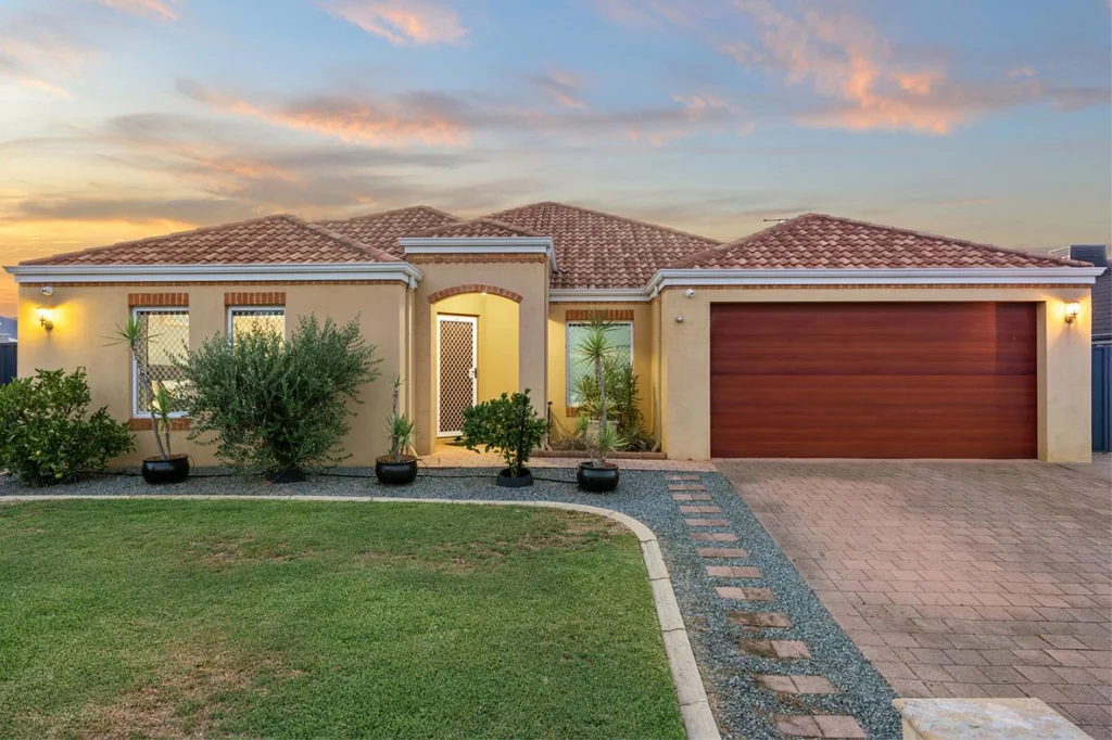 Byford 4कमरा Easy-Care, Spacious Living in Byford!