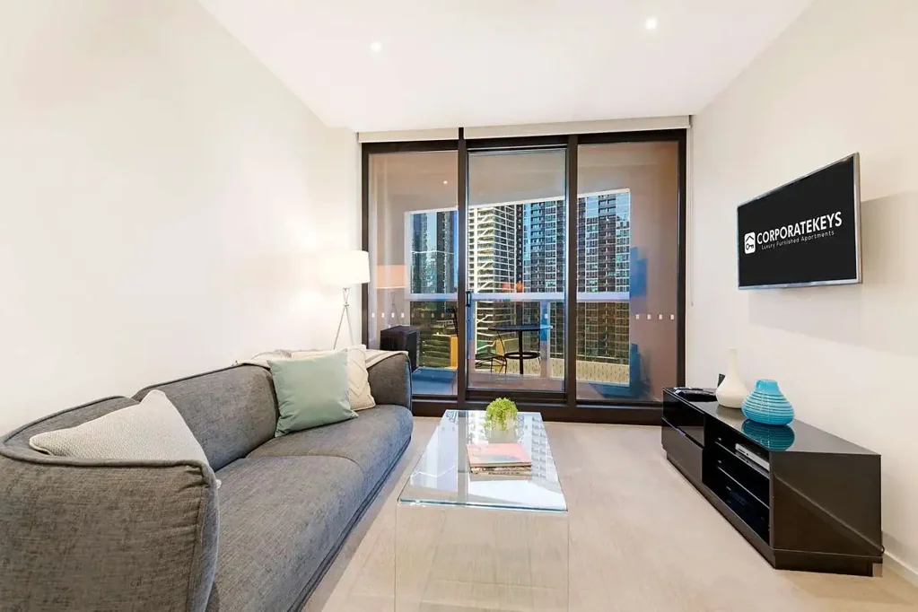 &apos;Prima Pearl&apos; - Fully Furnished. Stay from 1 month. Includes all utilities.