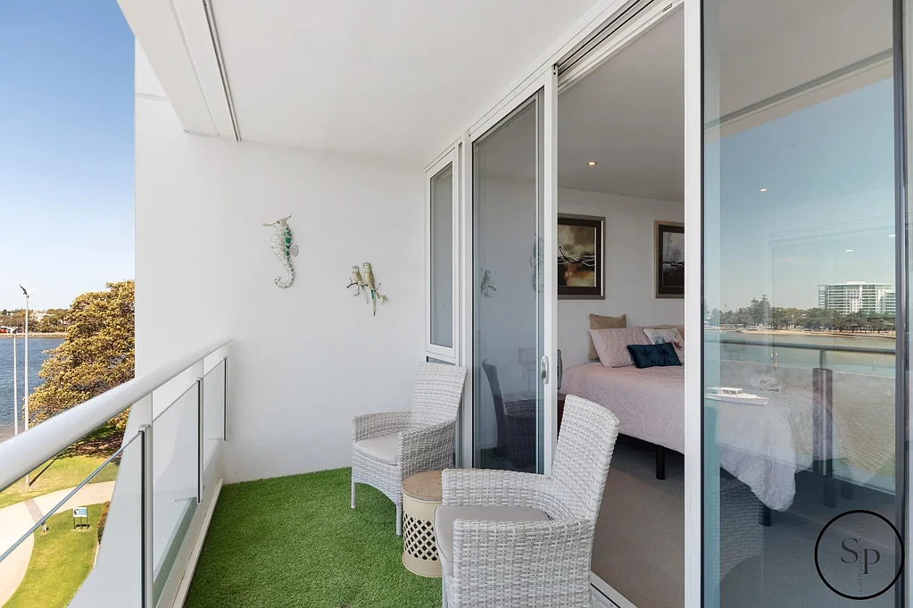 503/3 Marco Polo Drive, Mandurah, WA 6210