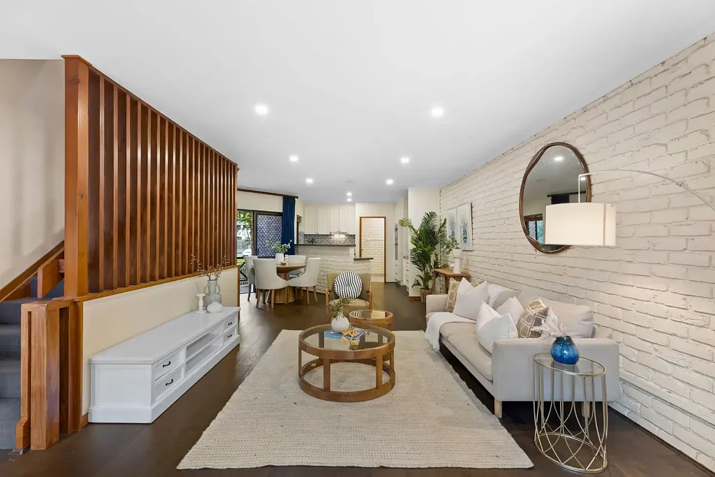 4/1 Jerdanefield Road, St Lucia, QLD 4067