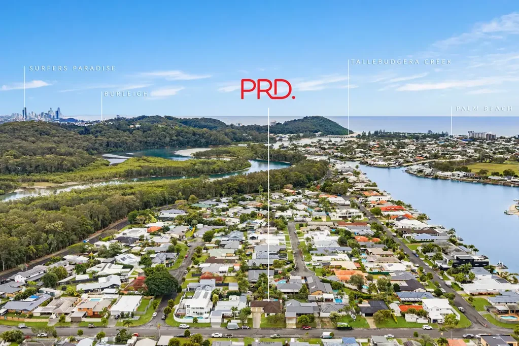 Palm Beach 3 Bedroom North Palm Beach – Potential plus!!