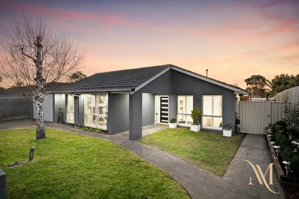 7 Firbank Close, Langwarrin, VIC 3910