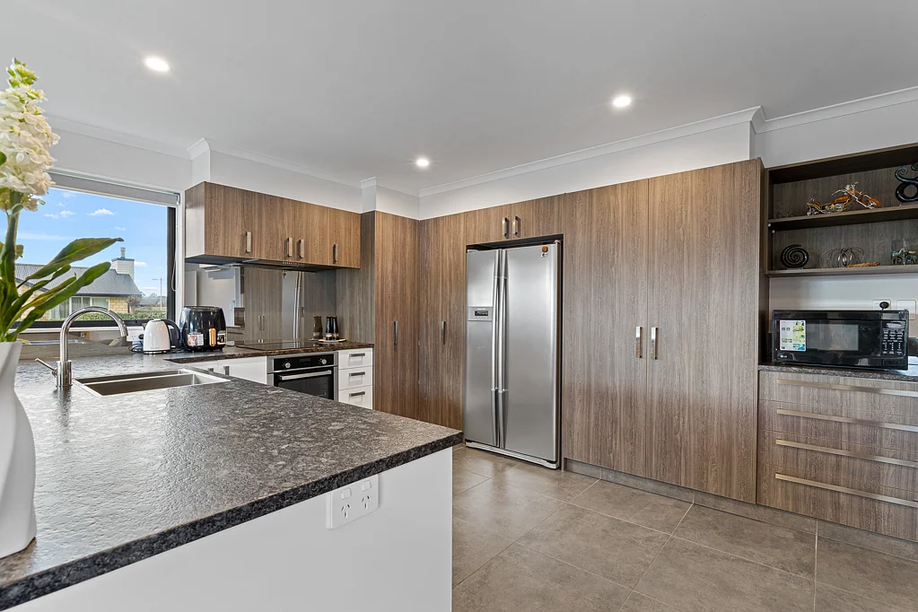 Burleigh 3બેડરૂમ Downsize To Perfection & Practicality!