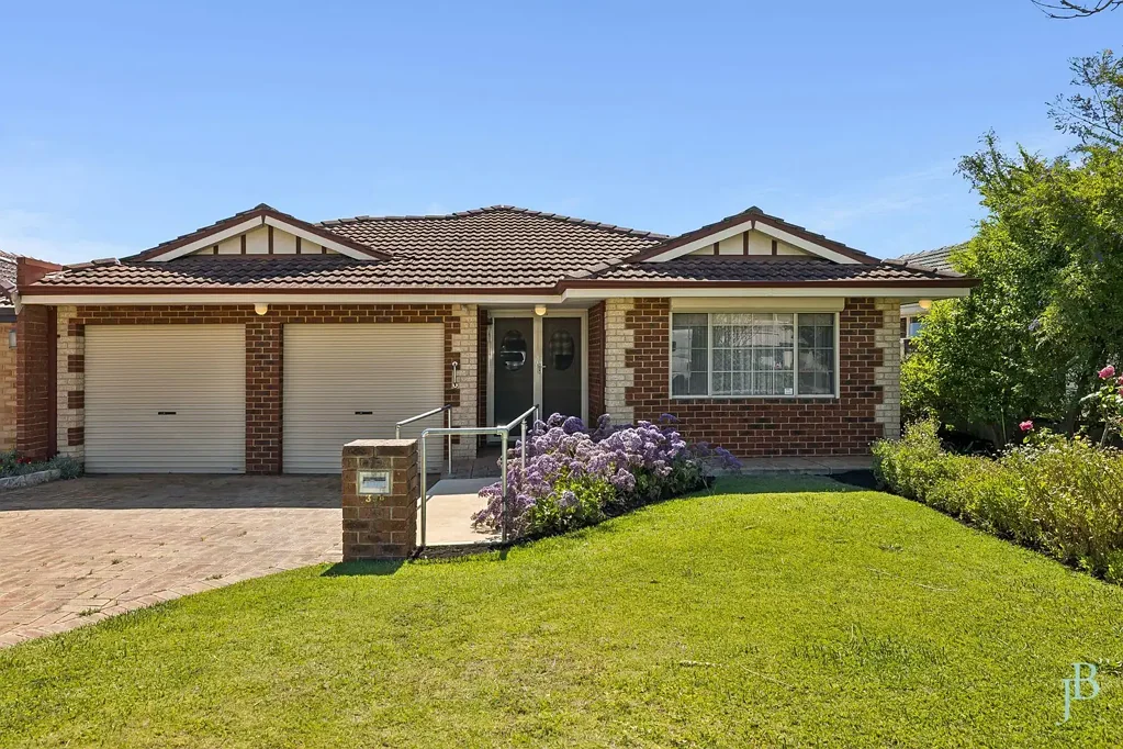 39 Sulman Avenue, Salter Point, WA 6152