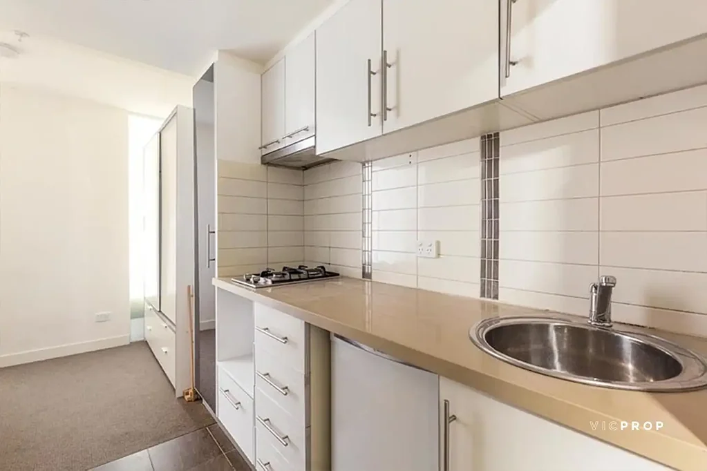 North Melbourne 1બેડરૂમ Sunlit, Spacious and Stylish in a Sought-After Student Setting
