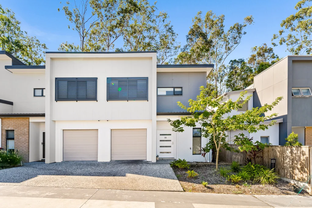 Doolandella 3 Bedroom UNDER CONTRACT BY SUNIL KUMAR AND MAYANK PATEL