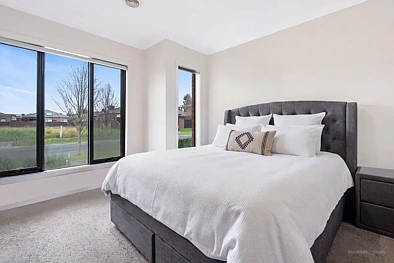 5 Nellburn Terrace, Cranbourne East, VIC 3977, 3房, 2浴, House