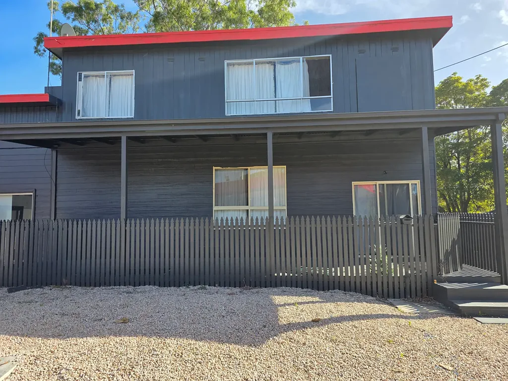 3 bedroom 2 bathroom rental available now