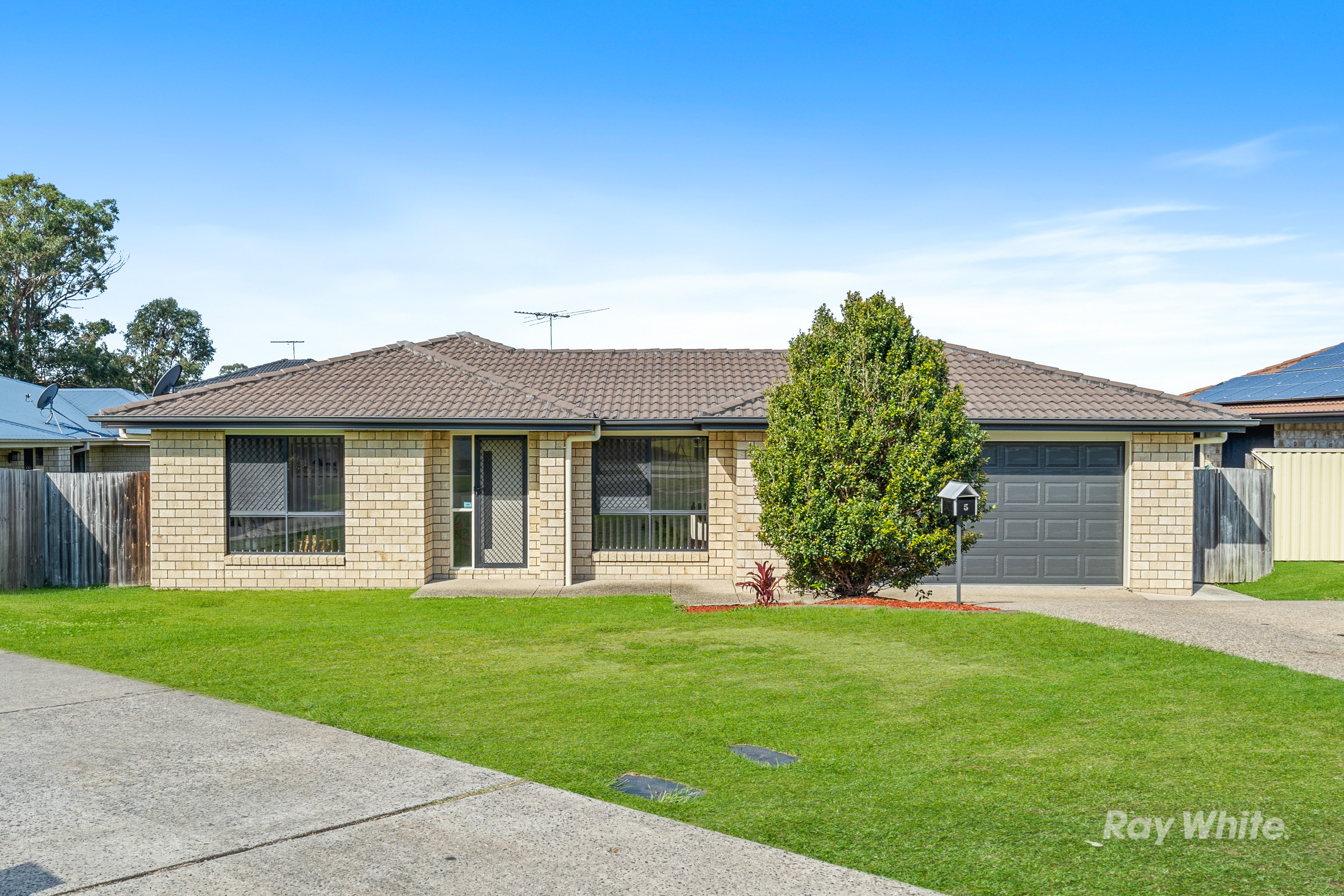 5 FILEY CT, BERRINBA QLD 4117, 0 rūma, 0 rūma horoi, House