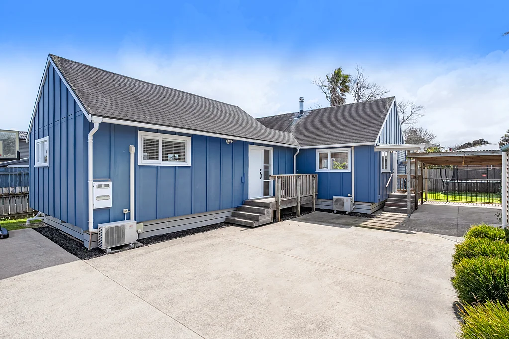 1A Stokes Avenue, Te Atatu Peninsula, Waitakere City, Auckland