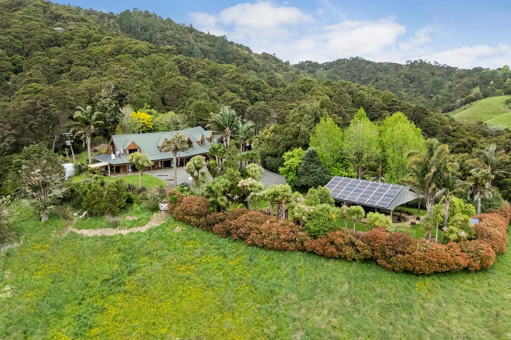 Hunua Room to Roam, Space to Breathe, Freedom to Create