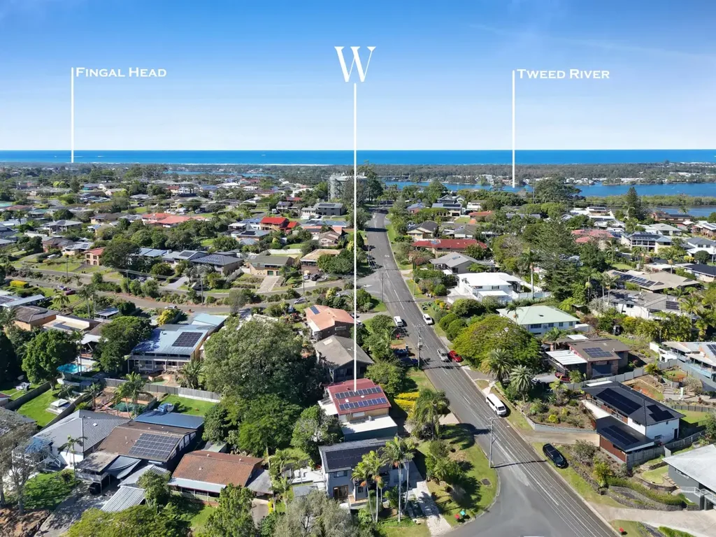 8 Banora Hills Drive, Banora Point, NSW 2486