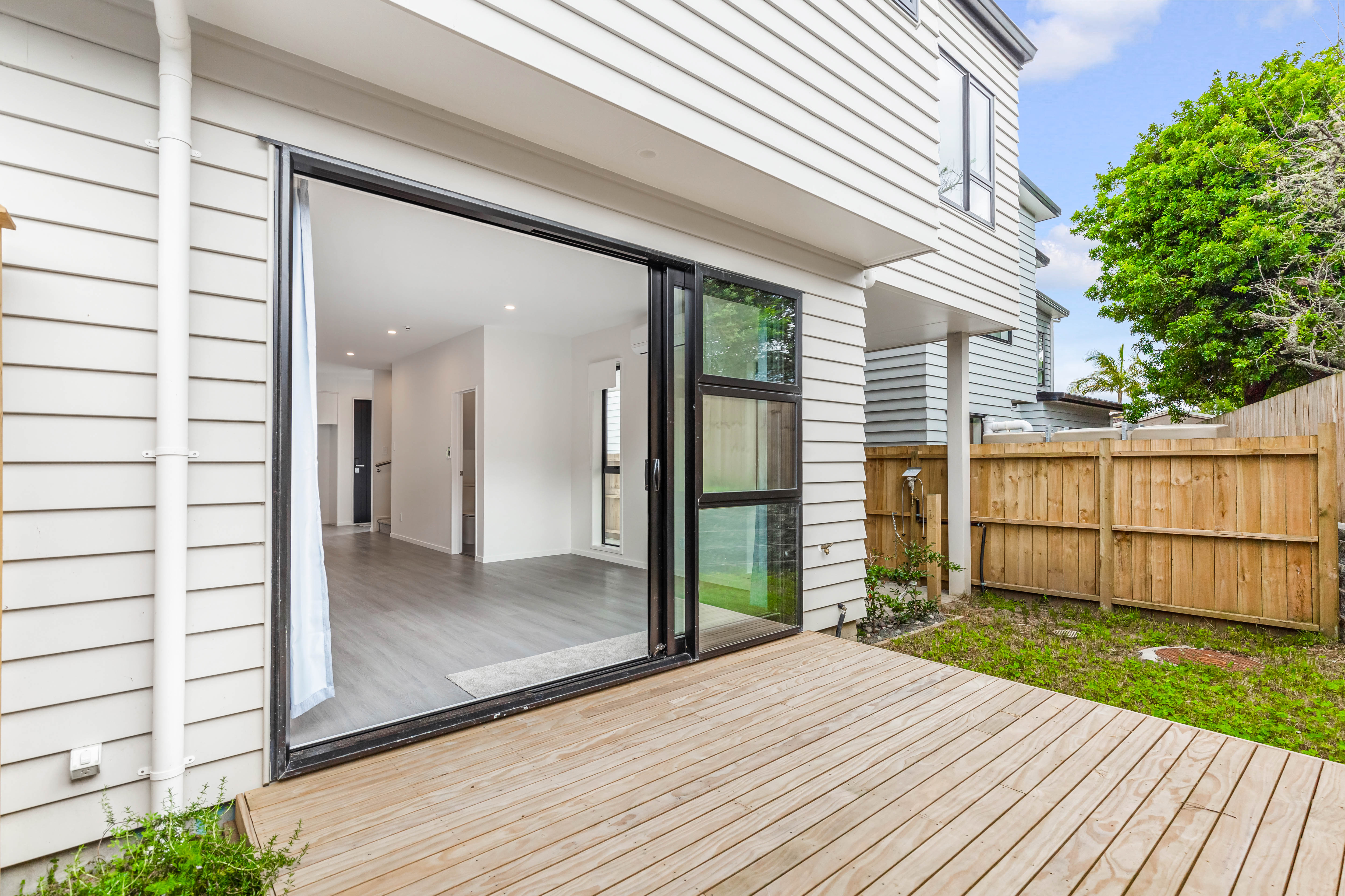 43c Fitzherbert Avenue, West Harbour, Auckland - Waitakere, 4 chambres, 0 salles de bain, House