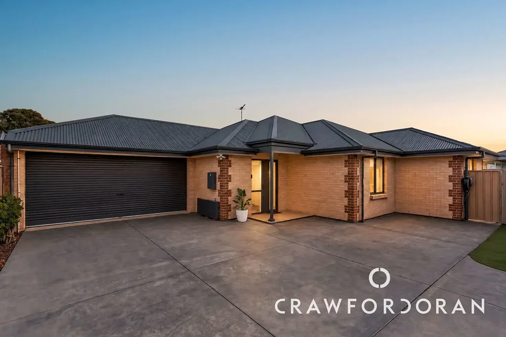 Brooklyn Park 3房  Low-Maintenance Leisure with the Coastline on Call