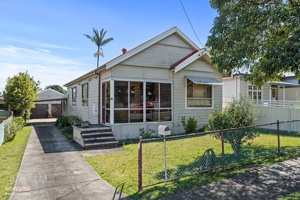 8 Woodstock Street, Mayfield, NSW 2304