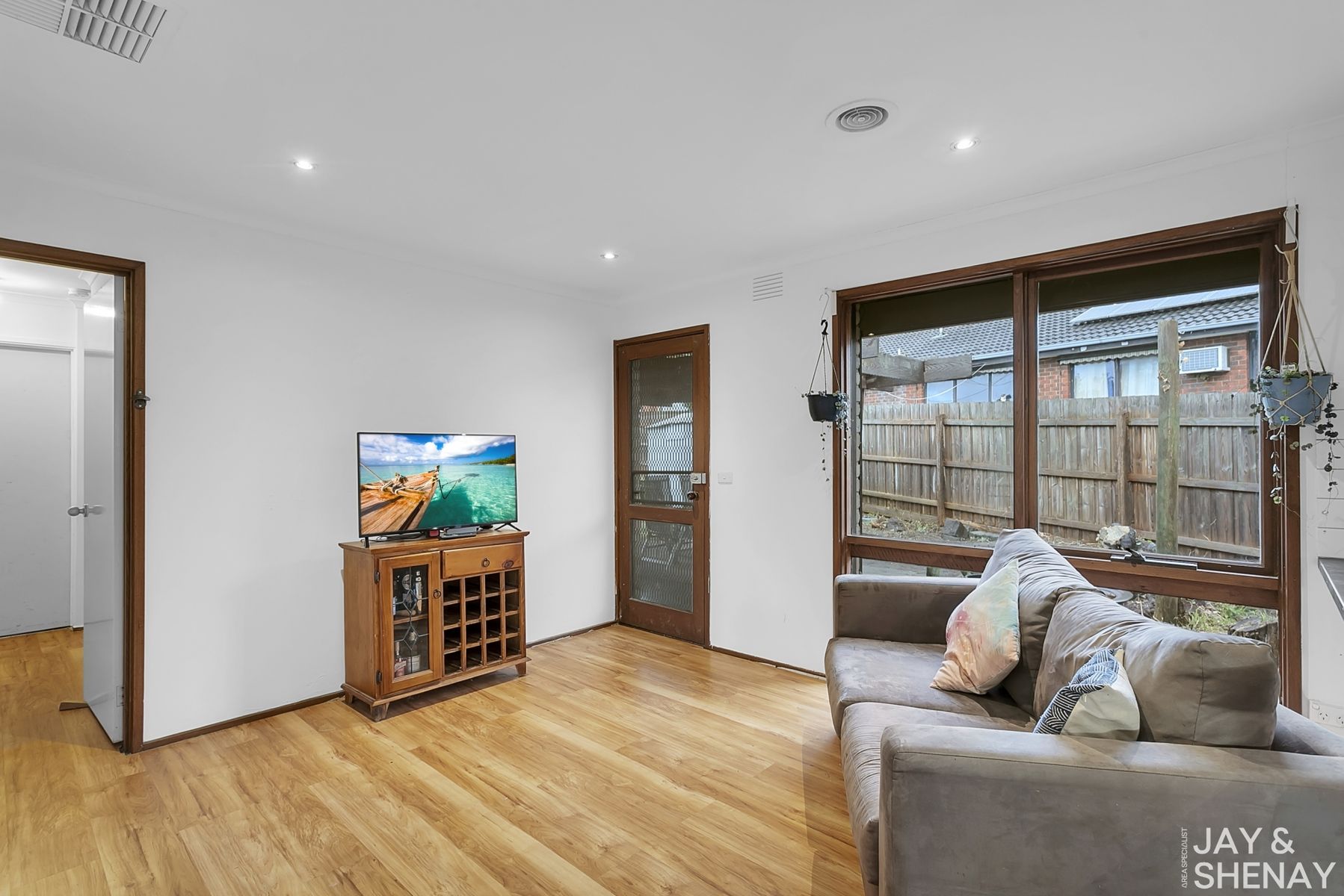 4 THOMPSON CT, ENDEAVOUR HILLS VIC 3802, 0房, 0浴, House