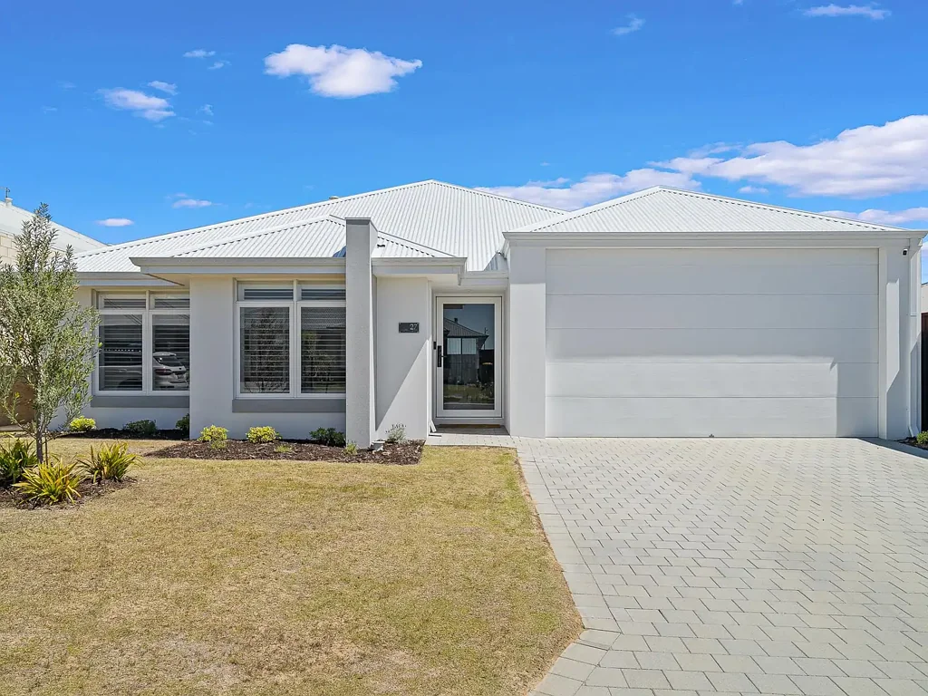 27 Westport Street, Madora Bay, WA 6210