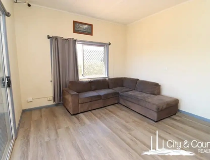 51 Pamela Street, Mount Isa, QLD 4825, 2 ਕਮਰੇ, 1 ਬਾਥਰੂਮ, House