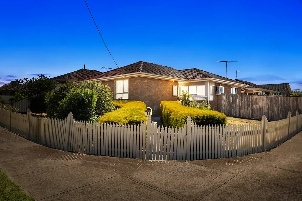 16 Michigan Terrace, Thomastown, VIC 3074