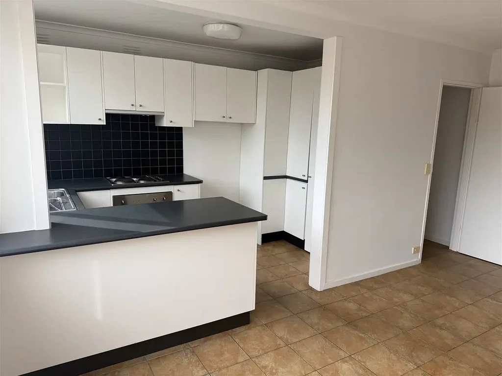 Brunswick 2Phòng ngủ LIGHT-FILLED 2-BEDROOM APARTMENT IN THE HEART OF BRUNSWICK