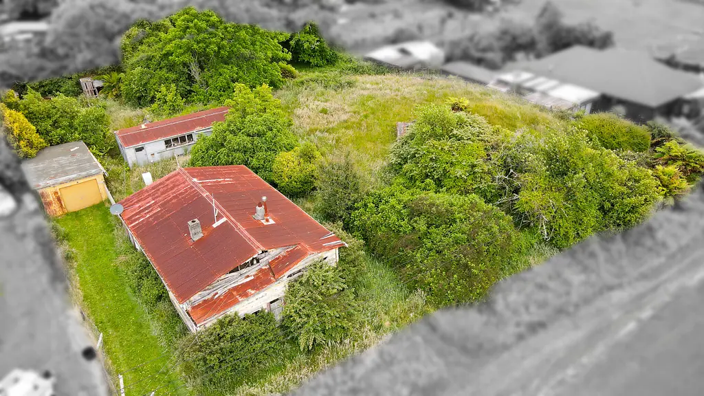 Mamaku 3침실 Redevelopment Opportunity: Property Sold 'As Is'