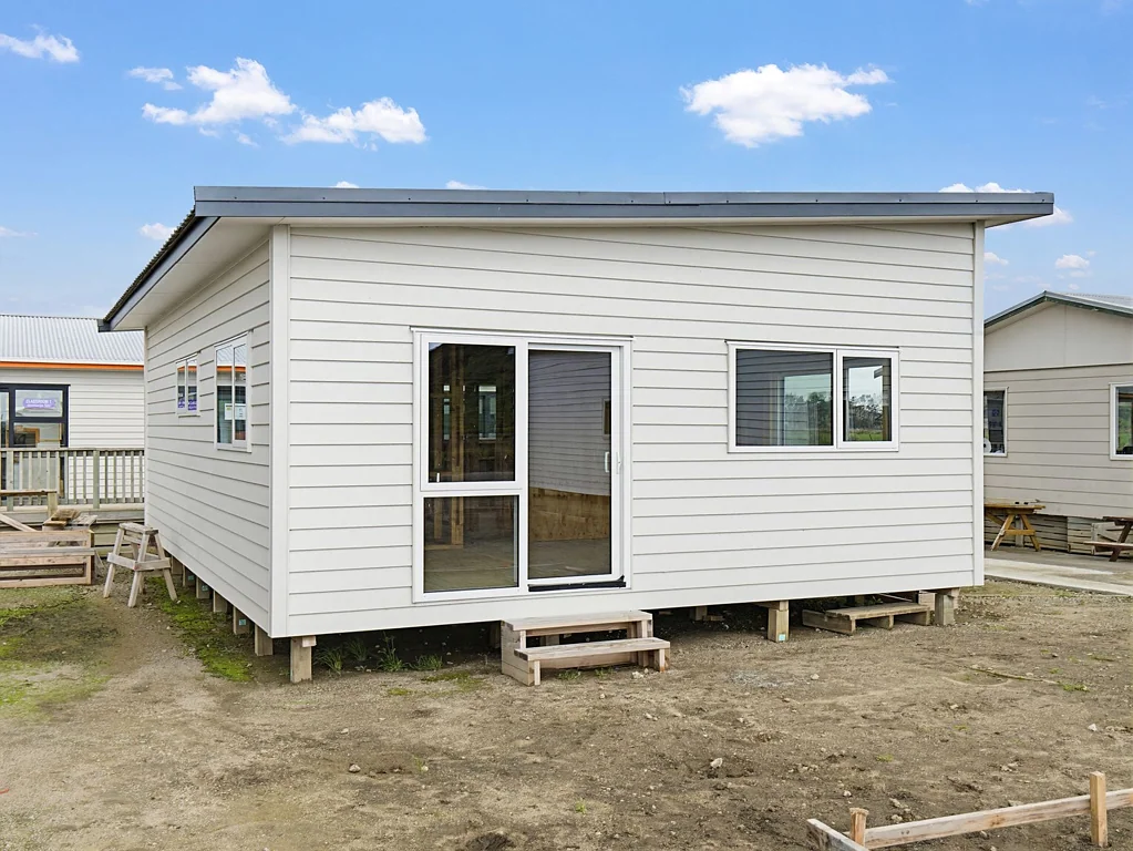 Okoia 2ห้องนอน Dwelling only - Opportunities abound!