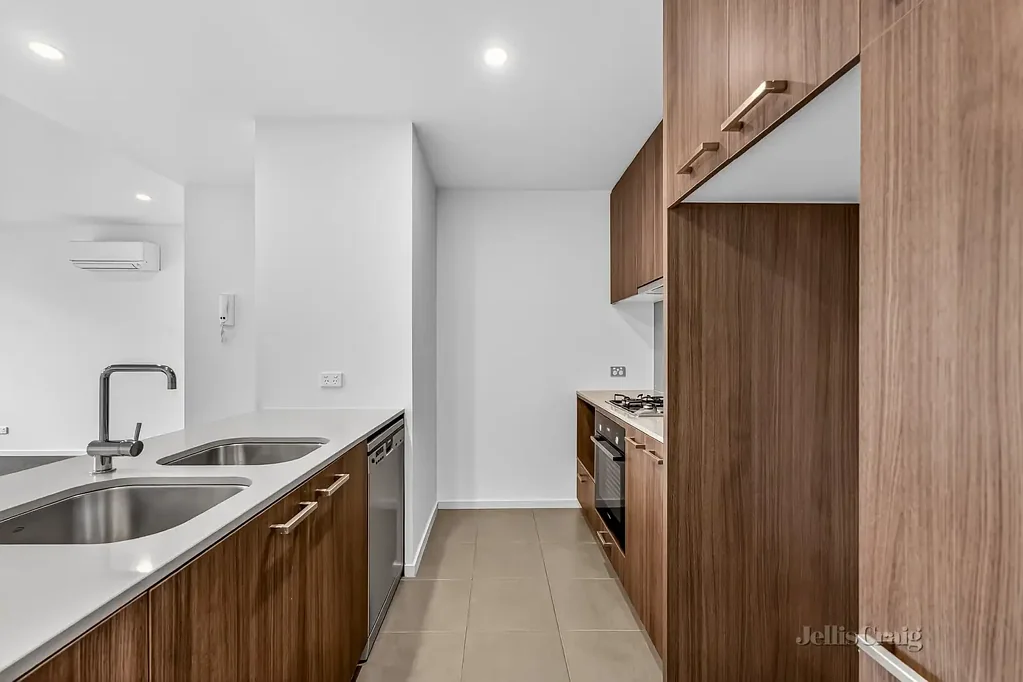 Contemporary Style Living