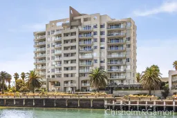 403/107 Beach Street, Port Melbourne