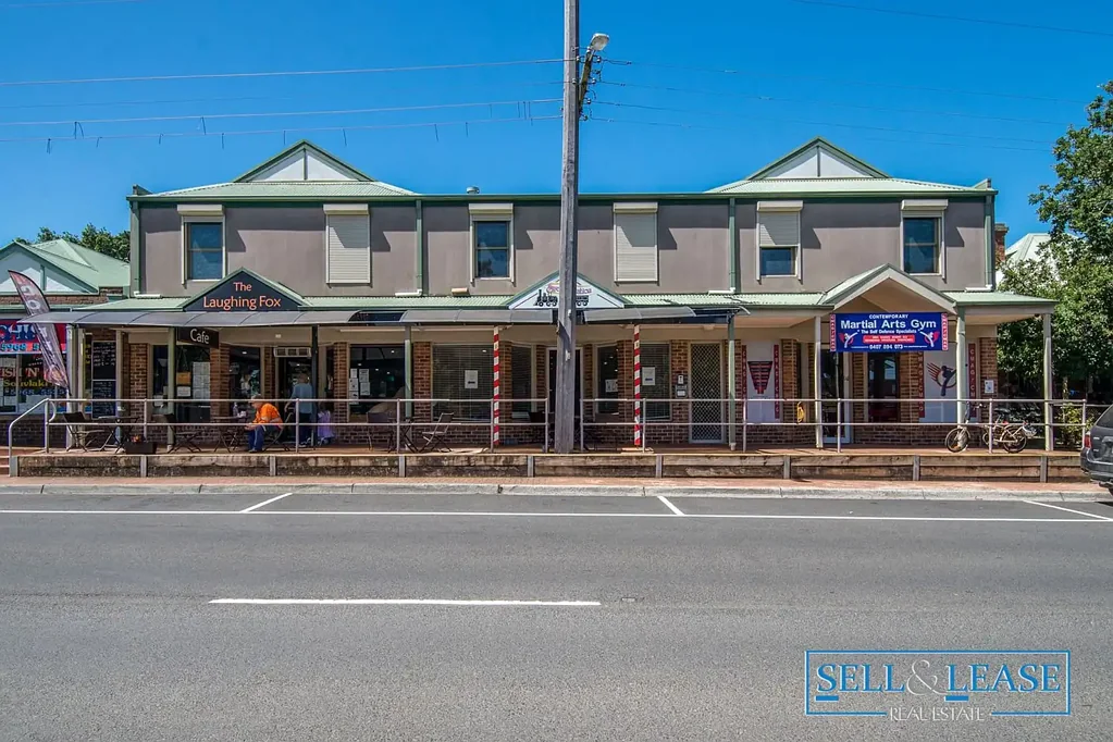 Emerald 4chambre Prime Investment and Lifestyle Opportunity !