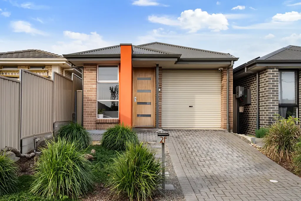 Blair Athol 3غرفة نوم Neat, Low Maintenance Abode in Bustling Blair Athol Pocket!
