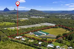 38 Barrs Rd, Glass House Mountains